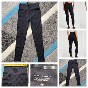 Good American Checker Clean Seam Leggings,  Size 1/2 (S/M), EUC